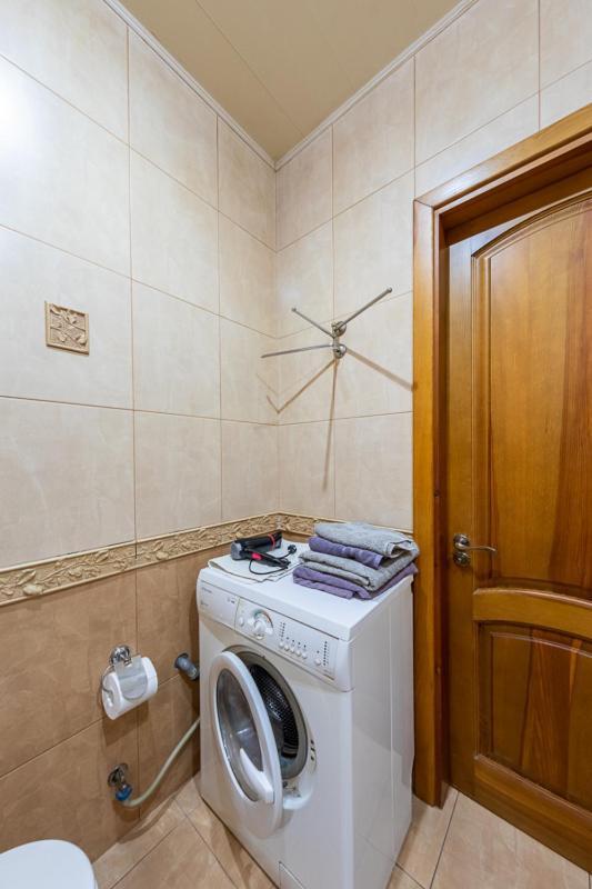 Apartment Near Lva Tolstoho Square 키예프 외부 사진