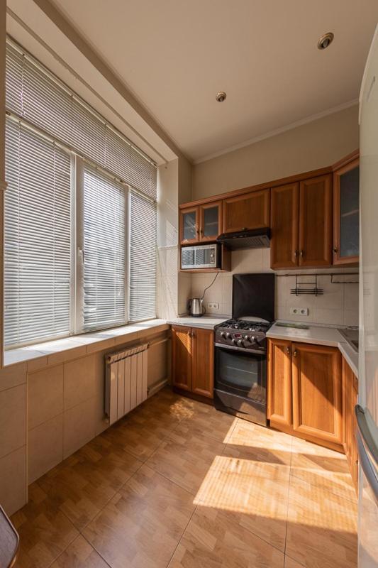 Apartment Near Lva Tolstoho Square 키예프 외부 사진