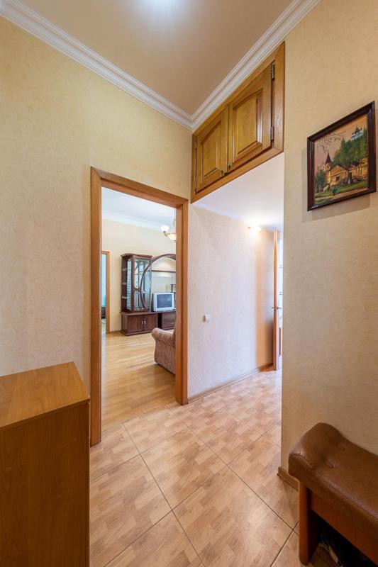 Apartment Near Lva Tolstoho Square 키예프 외부 사진
